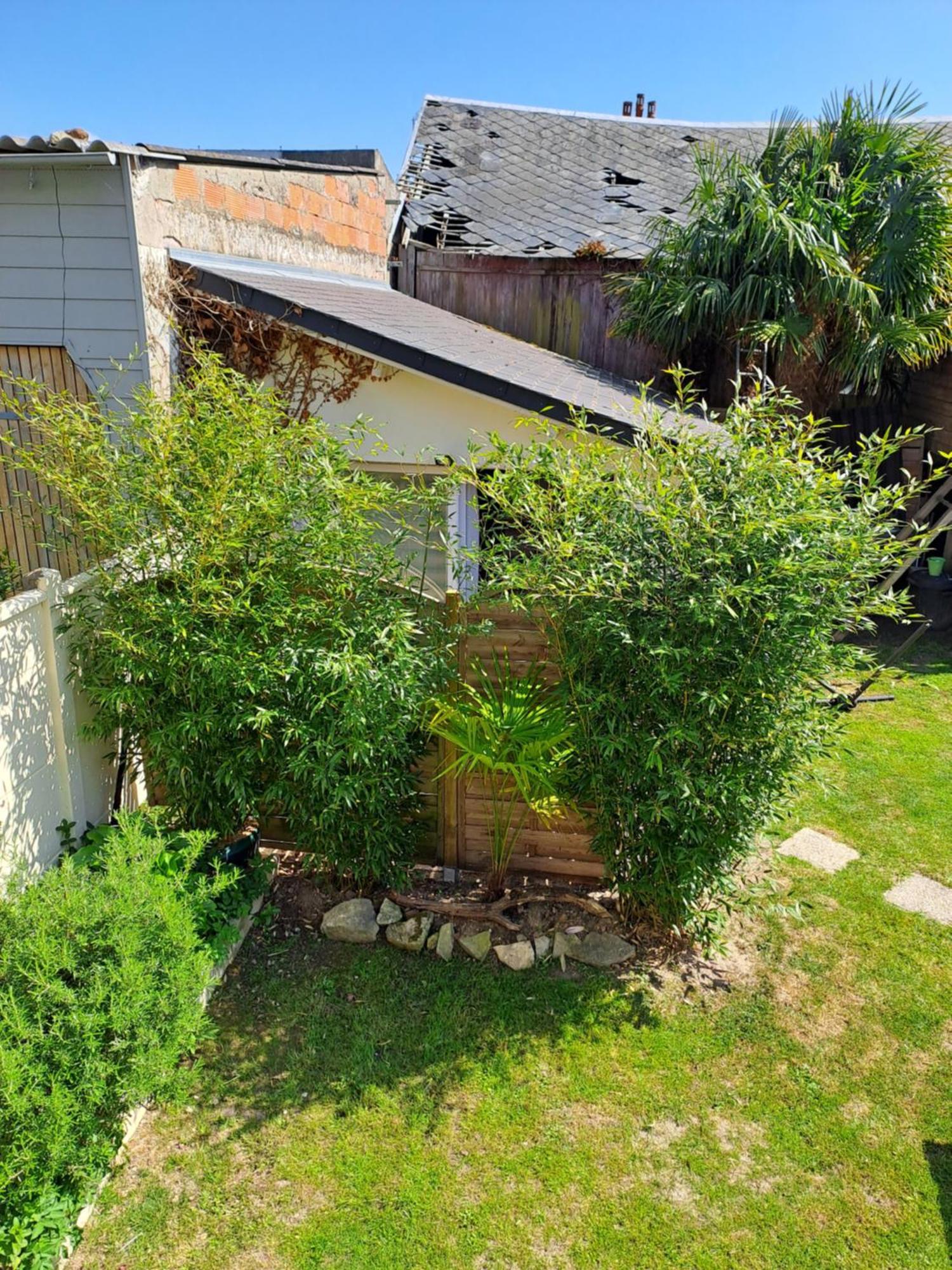 Joli Studio Au Calme Dans Un Jardin Privatif ウイストルアム エクステリア 写真
